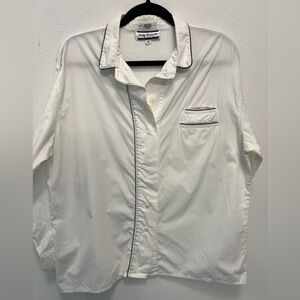 Dana Alexander White Button Front Blouse Black Piping Size 16